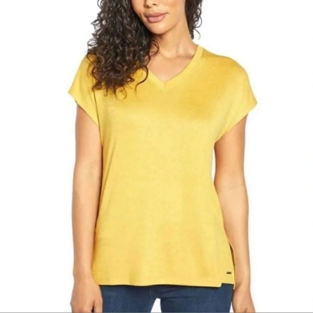 Orvis Women's Short Sleeve V-Neck Tunic Knit Top Size Medium Yellow